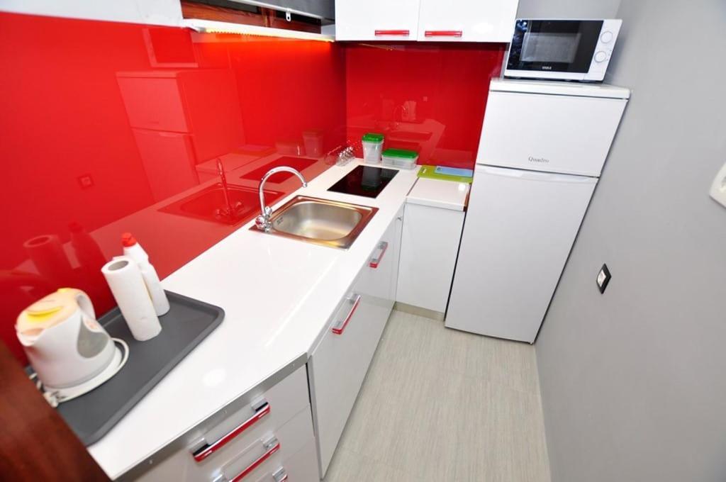 Apartments Gabi オミシュ エクステリア 写真